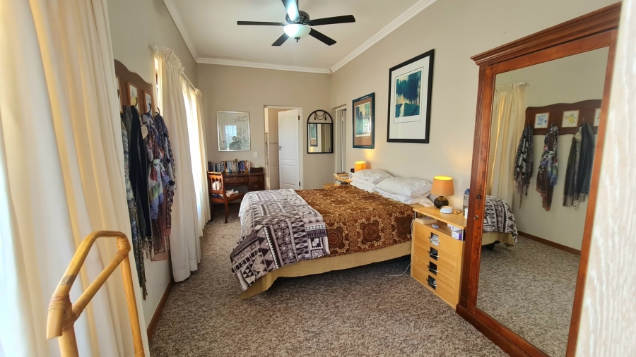 3 Bedroom Property for Sale in Upper Robberg Western Cape